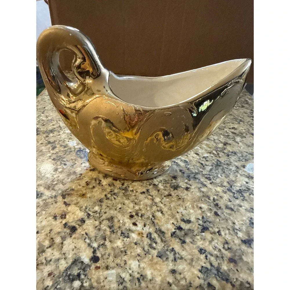 Vintage Gold Ceramic Swan Gravy Boat‎ Sauce Pitcher Hollywood Regency 8 Inch